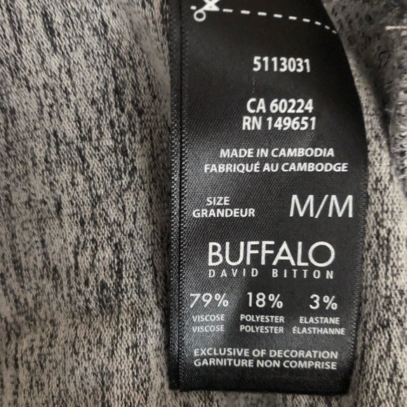 Buffalo by David Bitton grey soft cheetah sweater large - Picture 5 of 5
